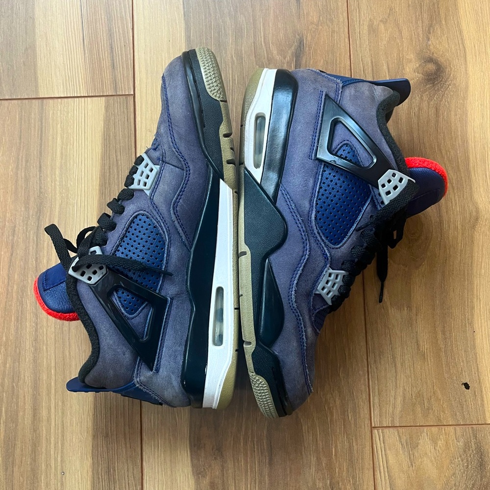 Jordan 4, size 8.5